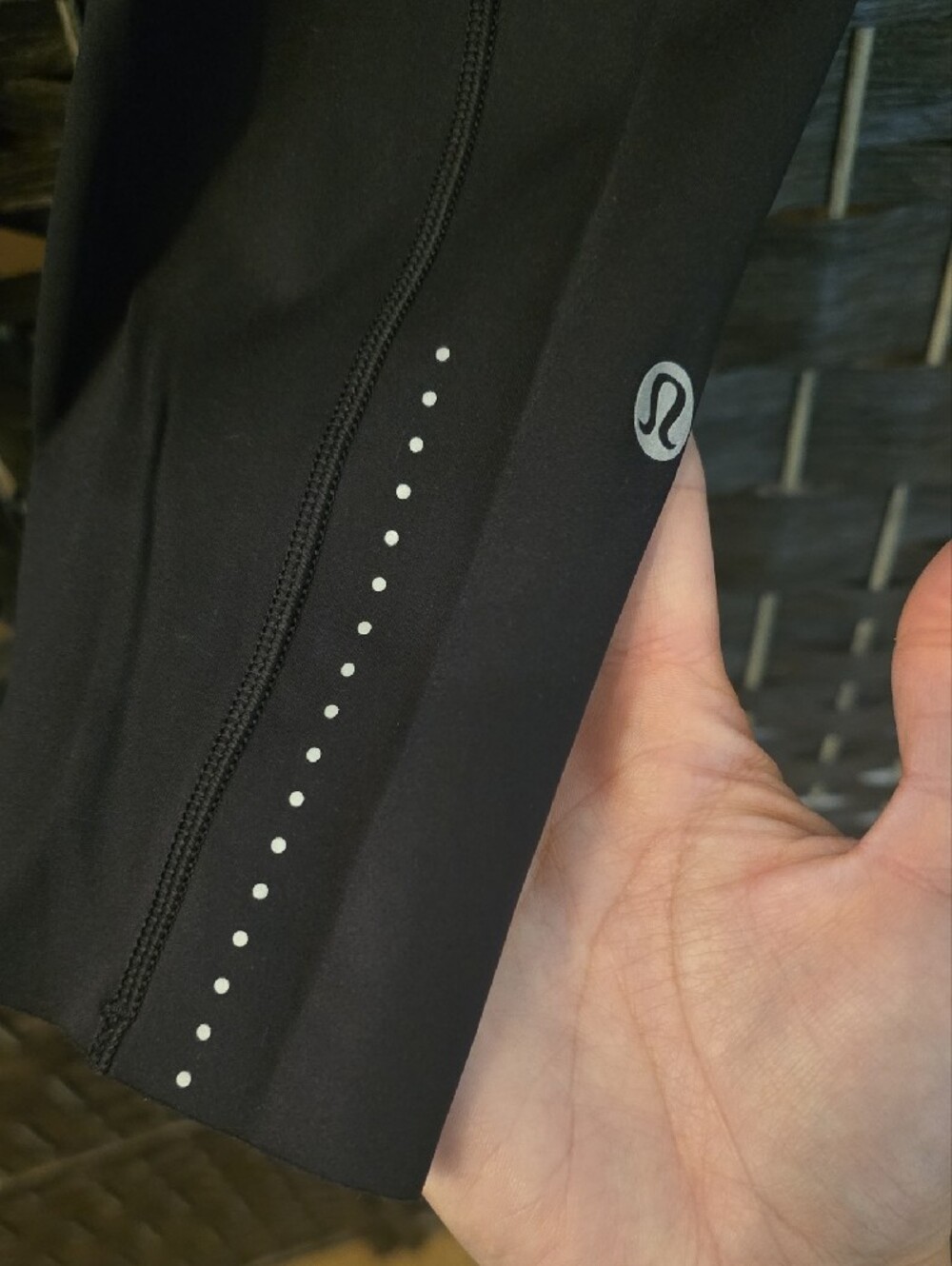 Lululemon Fast and Free Crop 19" Black Nulux Leggings Pockets, 8, EUC - Picture 3 of 8